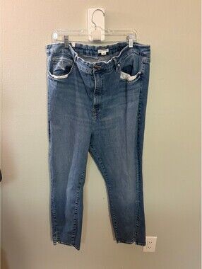 Good American Denim Slim Jeans with Ankle Slits